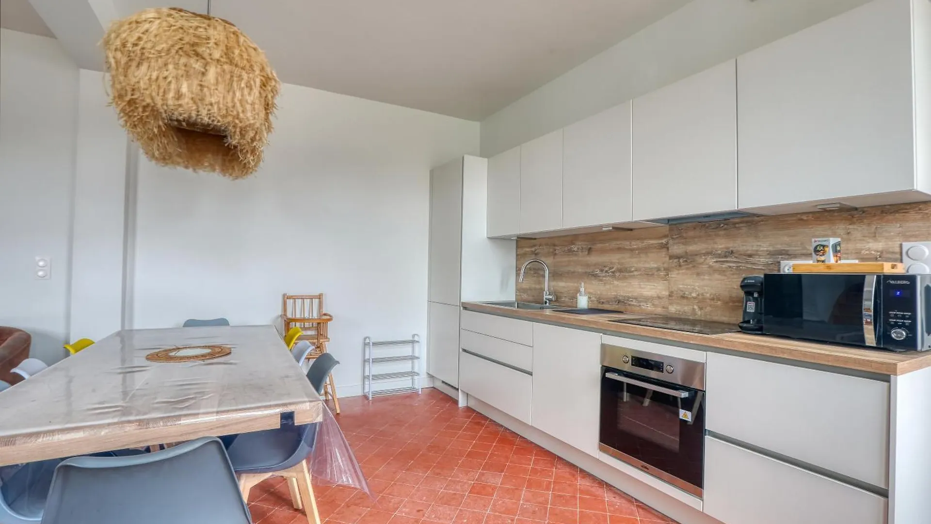 Maison Spacieuse Pour 8 Personnes Avec Jardin Saint-Germain-la-Poterie